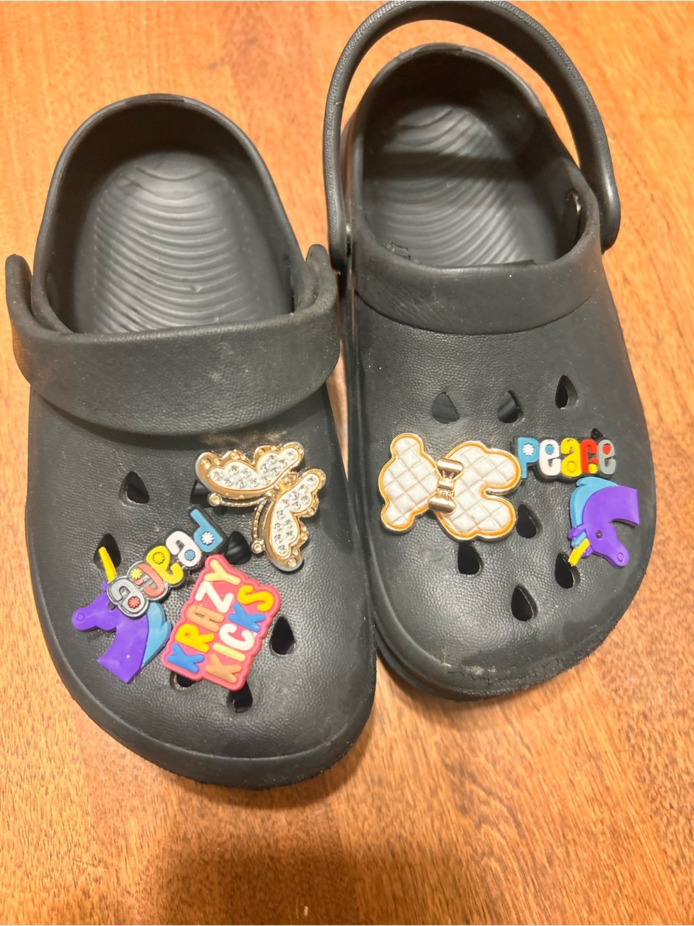 Kids sandals